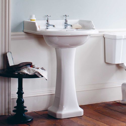 Classic Round 650 Basin & Pedestal by Burlington