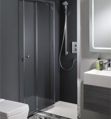 Clear 6 Infold 900 Shower Door by 