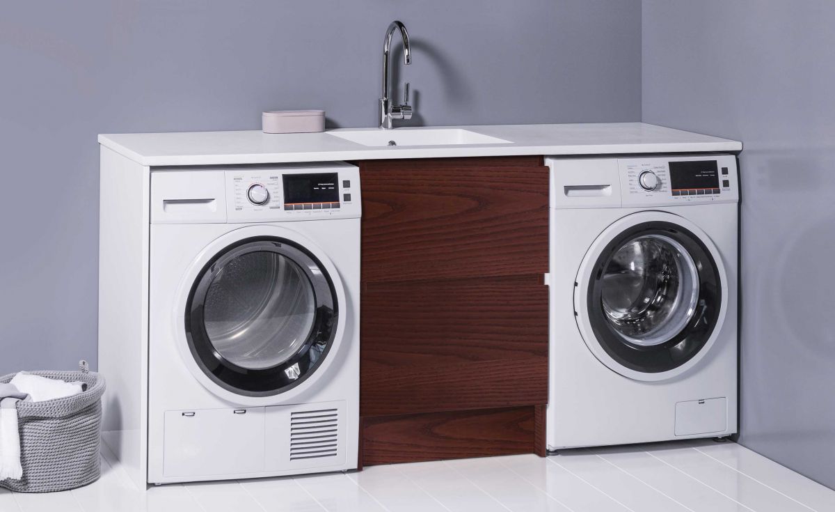 600 Laundry Cabinet