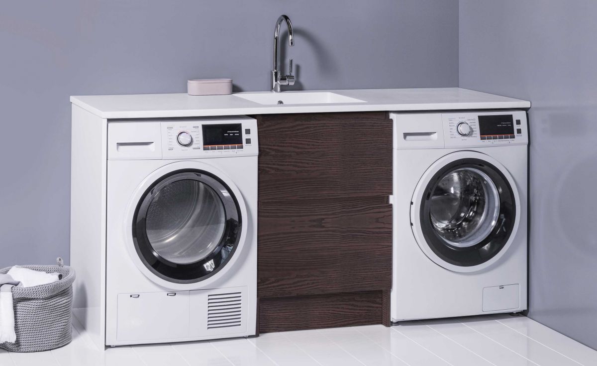 600 Laundry Cabinet