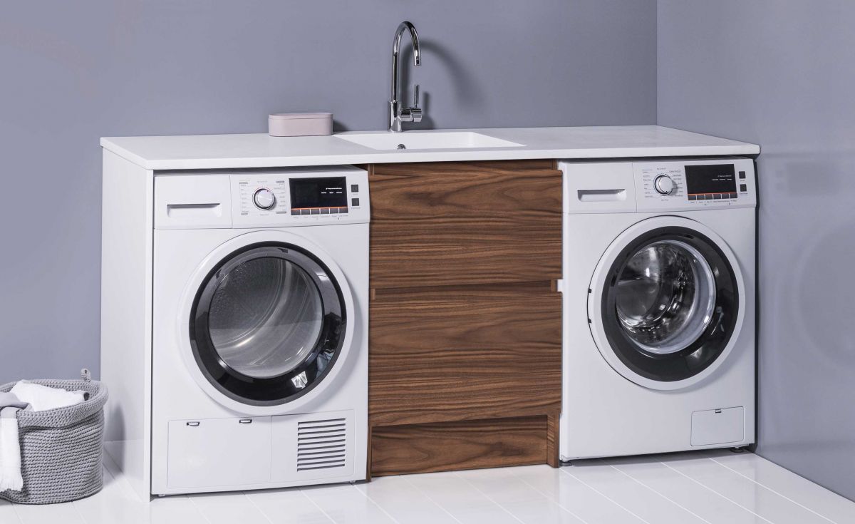 600 Laundry Cabinet