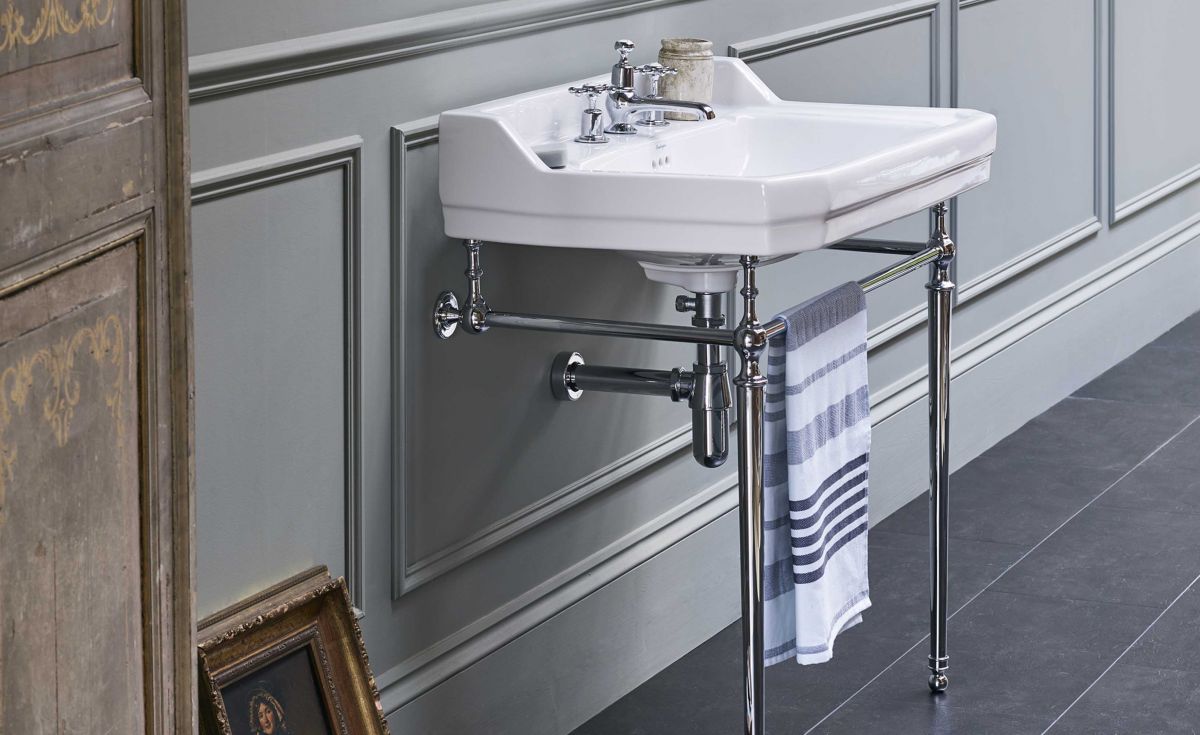 Edwardian Rectangle 610 Basin & Chrome Wash Stand • Bath Co