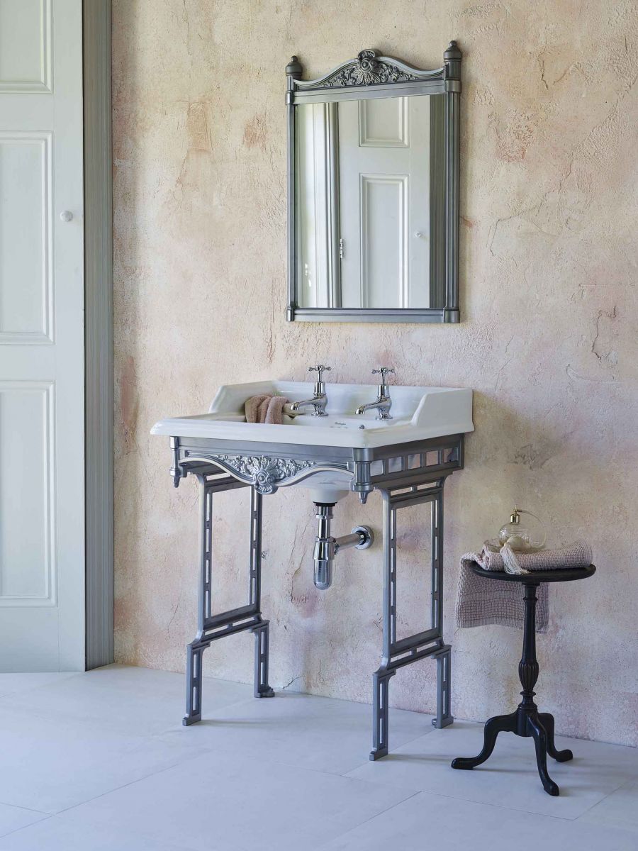 Classic Rectangle 650 Basin & Traditional Stand