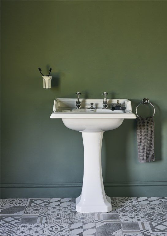 Classic Rectangle 650 Basin with Invisible Overflow & Pedestal