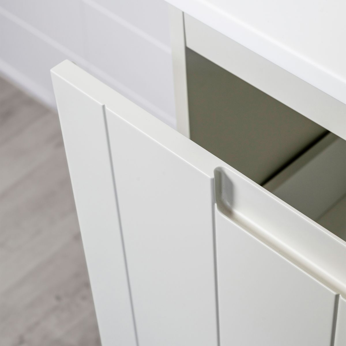 T&G 1 Drawer