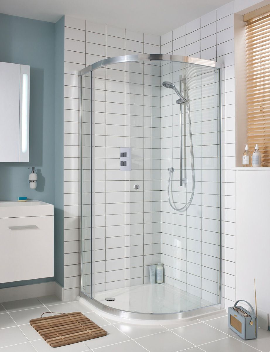 Lucca Quadrant Sliding Showers