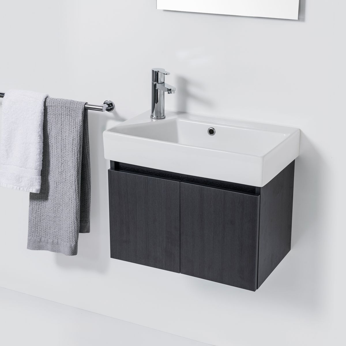 Synergy 550 Wall-Hung Vanity 2 Doors