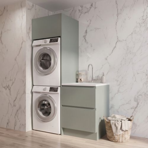 Elevate your spave with Calacatta InStyle Wall Panels. Featuring a luxurious marble-inspired finish.